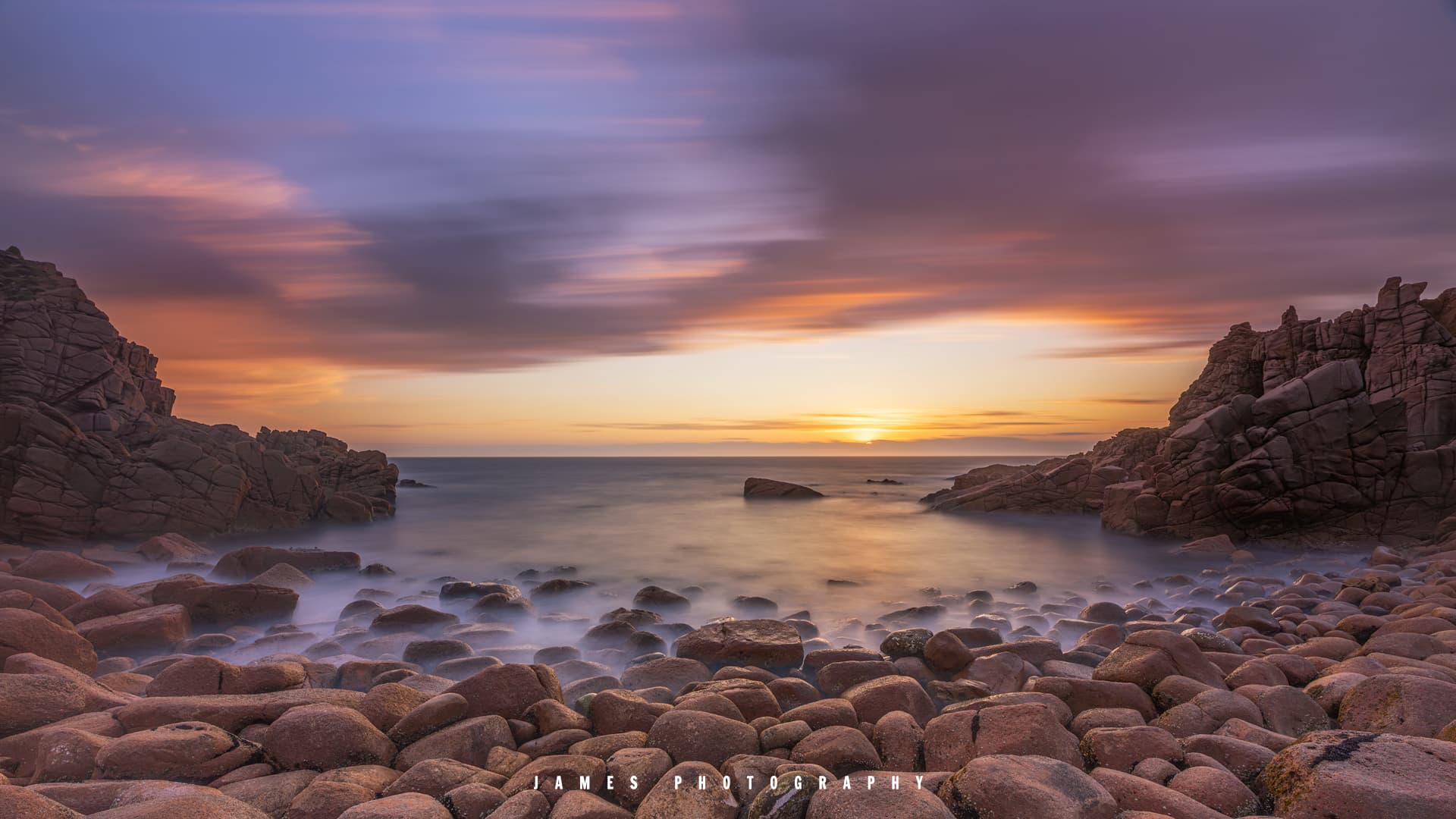 曦光海岸,时间静好,乌拉麦海岬的永恒之美。